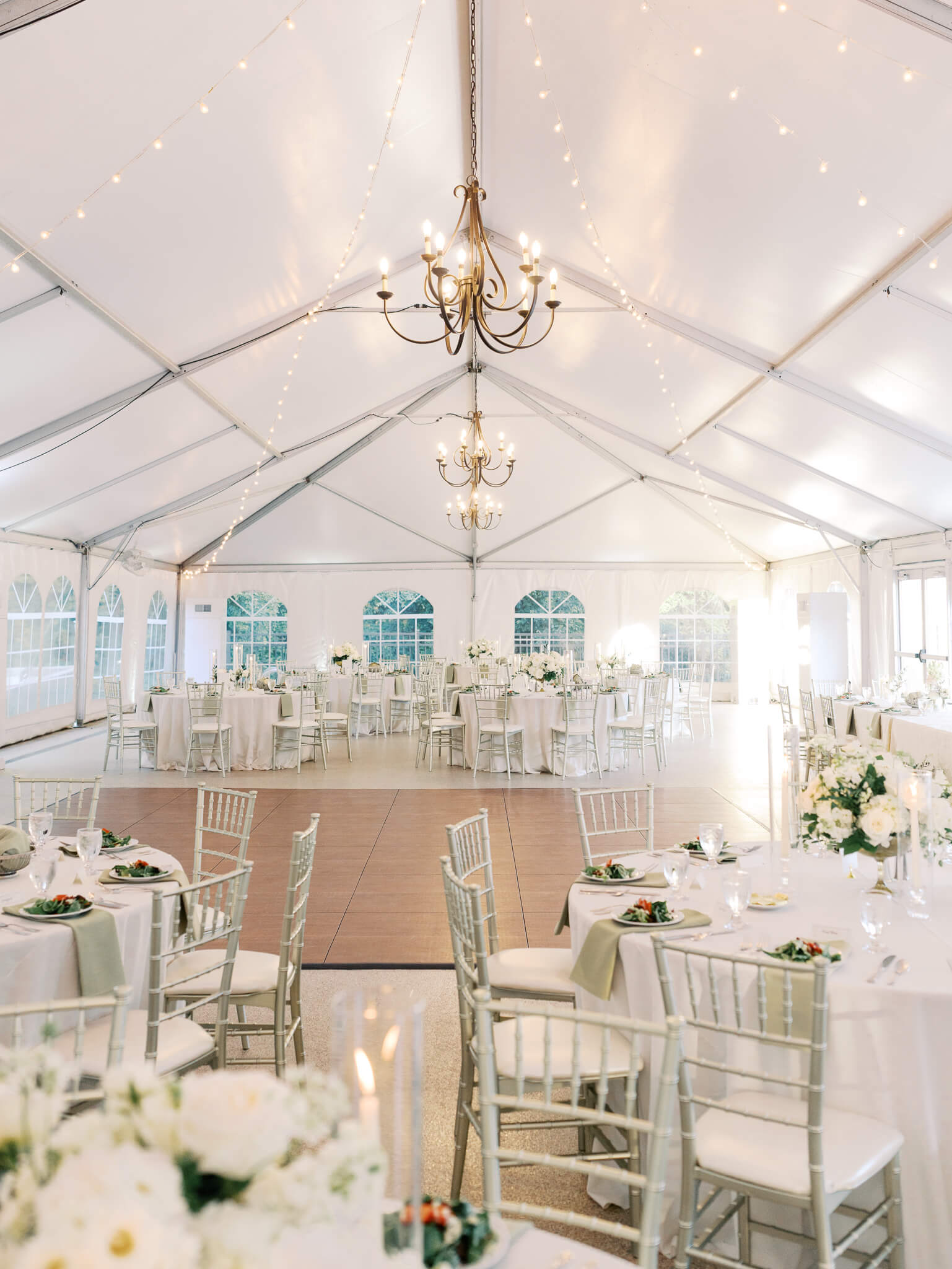Image of the tent set up for a wedding reception at Rust Manor House in Leesburg, Virginia.